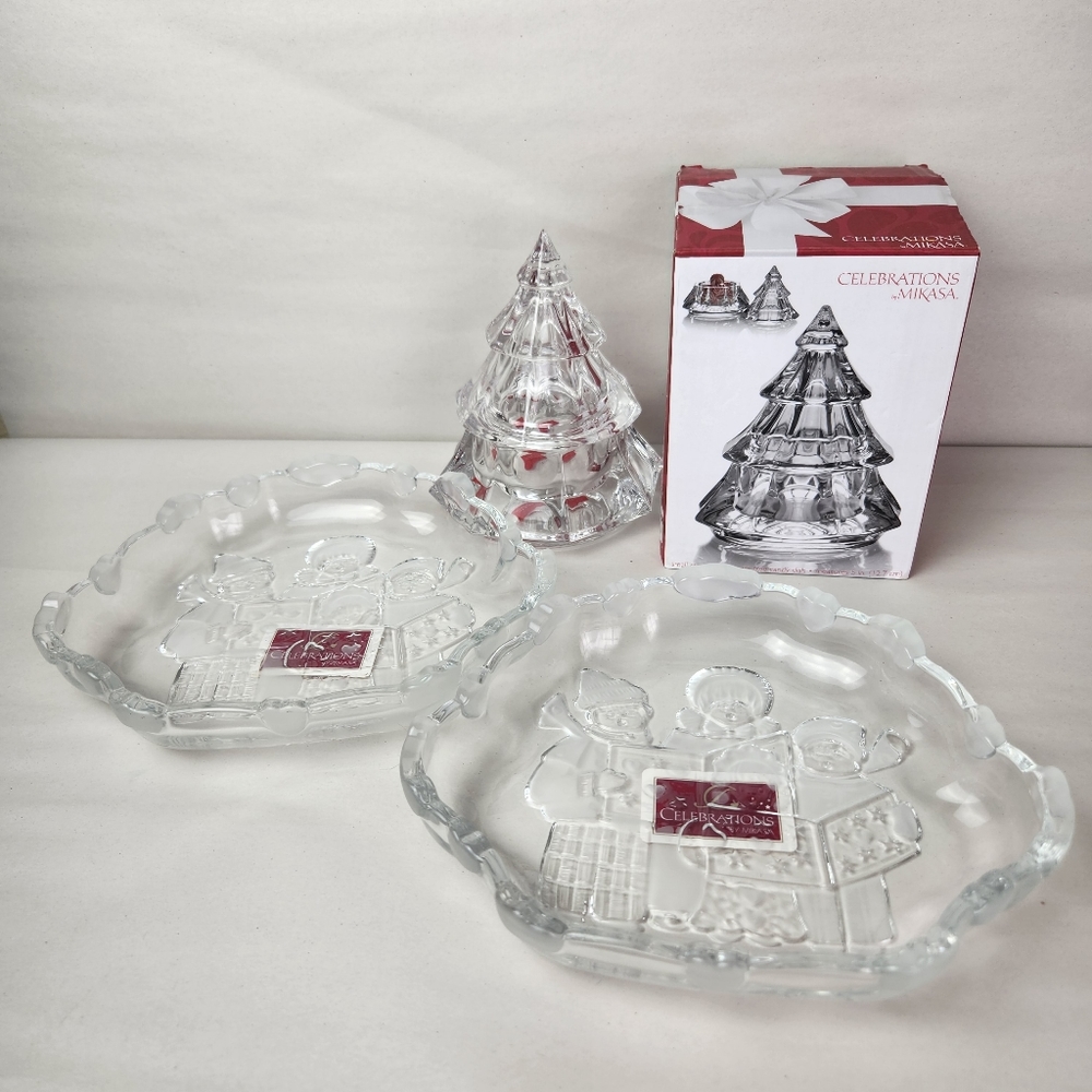 New Lot of 3 Mikasa Christmas Holiday Glass Dish Carolers Candy Tray Tree